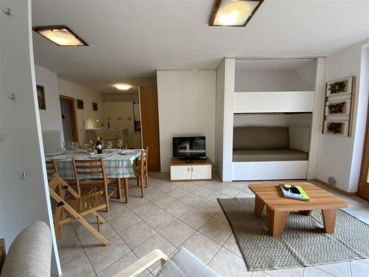 Juli Richi Apartment Croviana Buitenkant foto