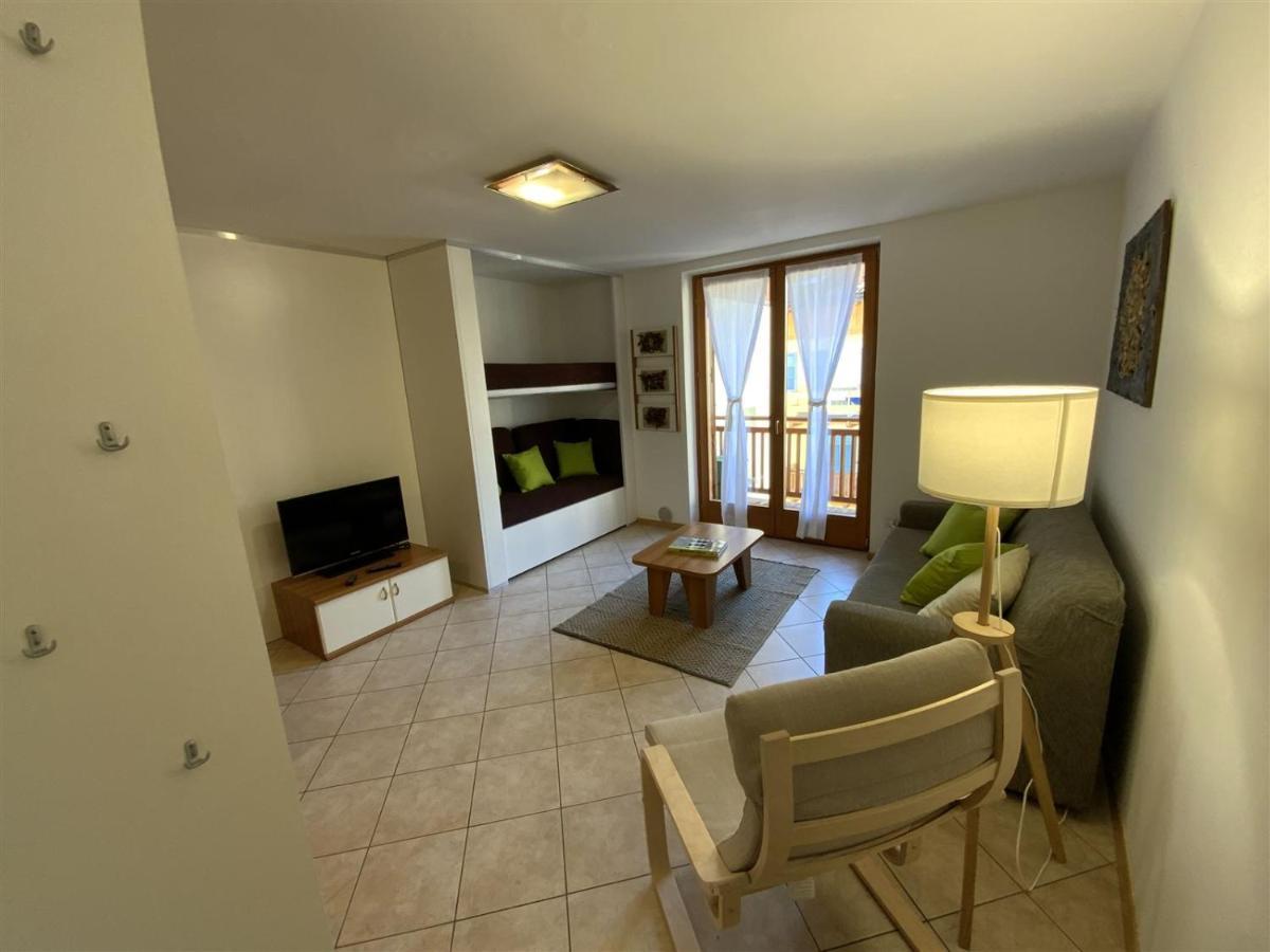 Juli Richi Apartment Croviana Buitenkant foto